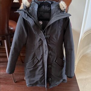 Women’s Canada Goose Jacket